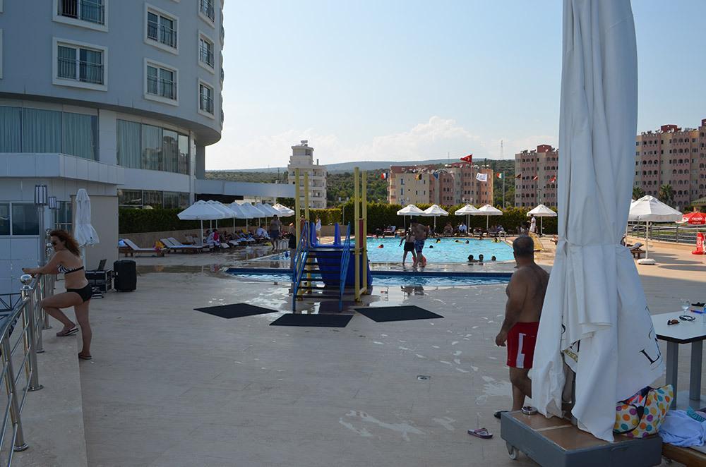 Lamos Resort Hotel & Convention Center Kumkuyu Eksteriør billede